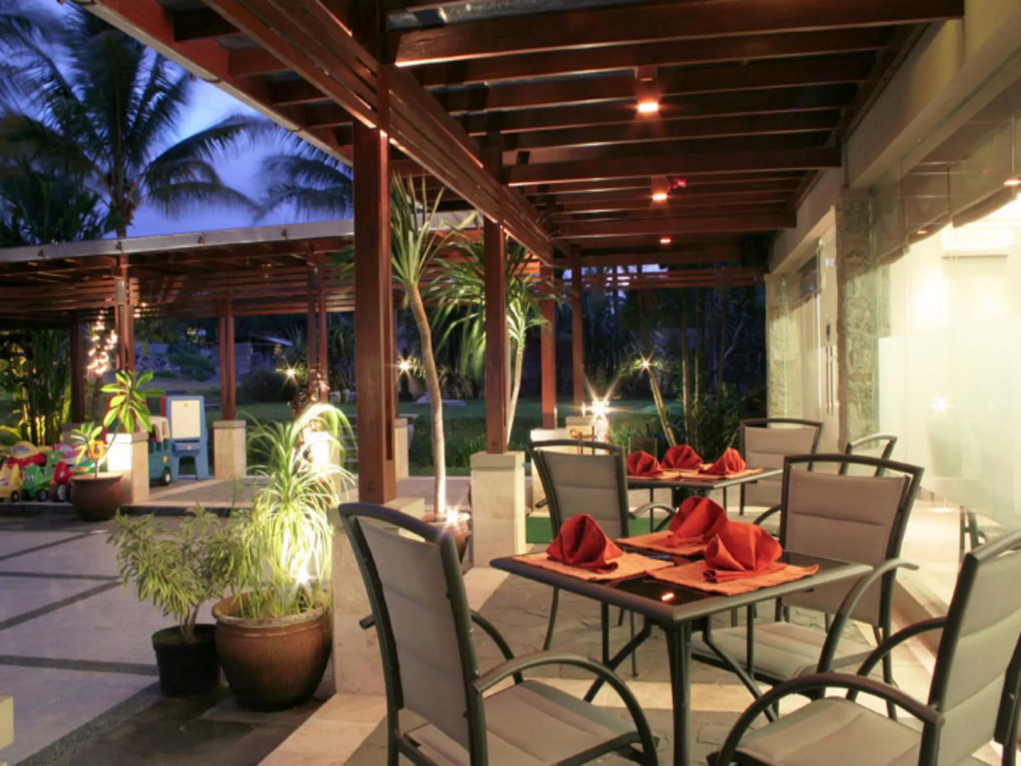 The Oxalis Regency Hotel Magelang