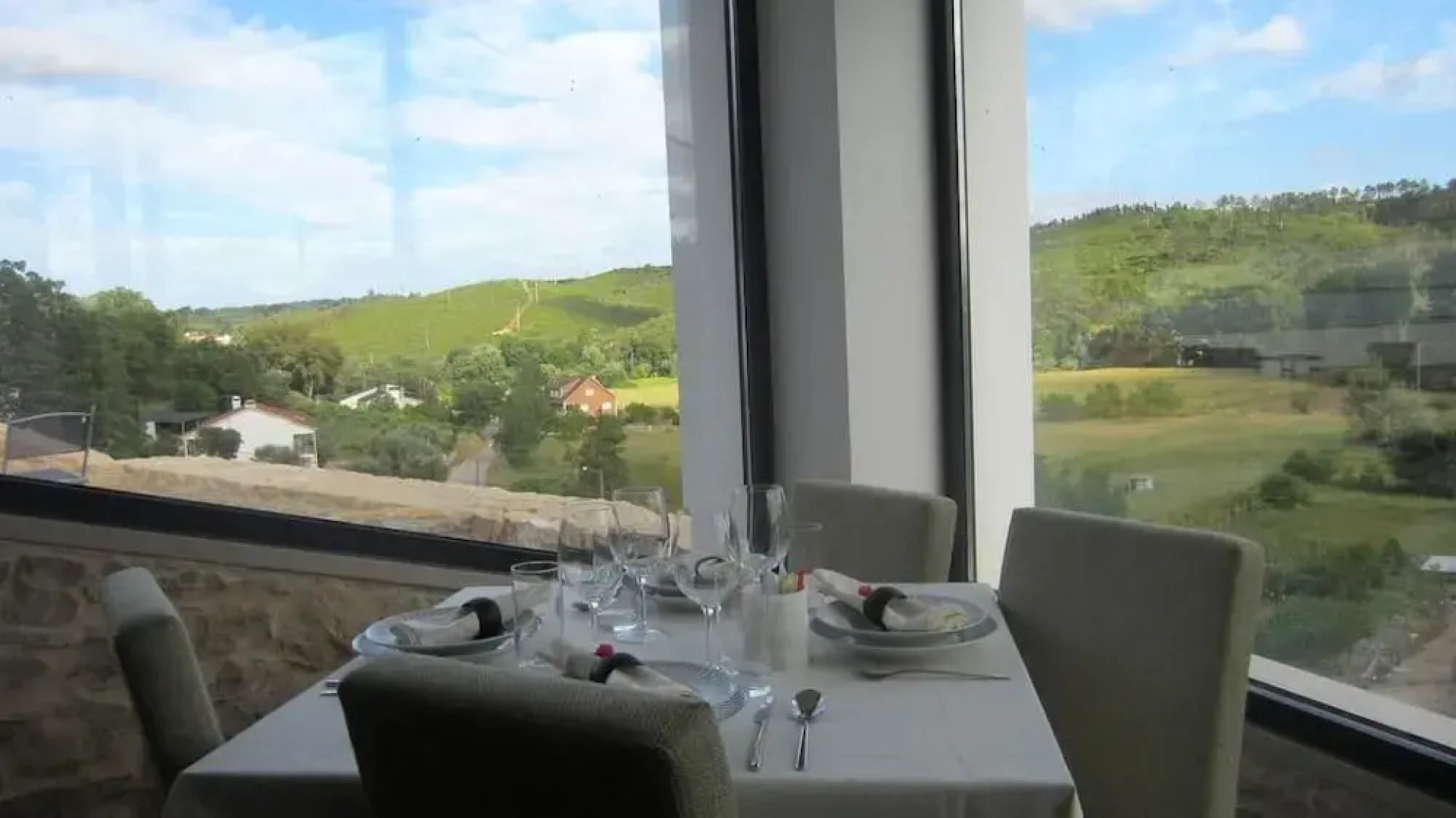 Agartha Boutique Hotel - StoneHouse