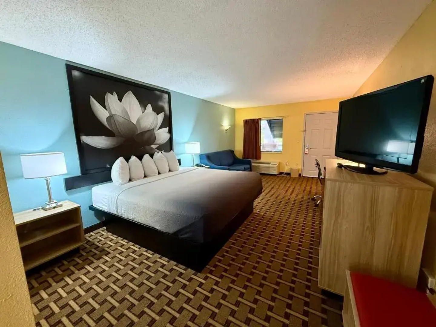 Super 8 Ft. Oglethorpe GA/Chatt TN Area