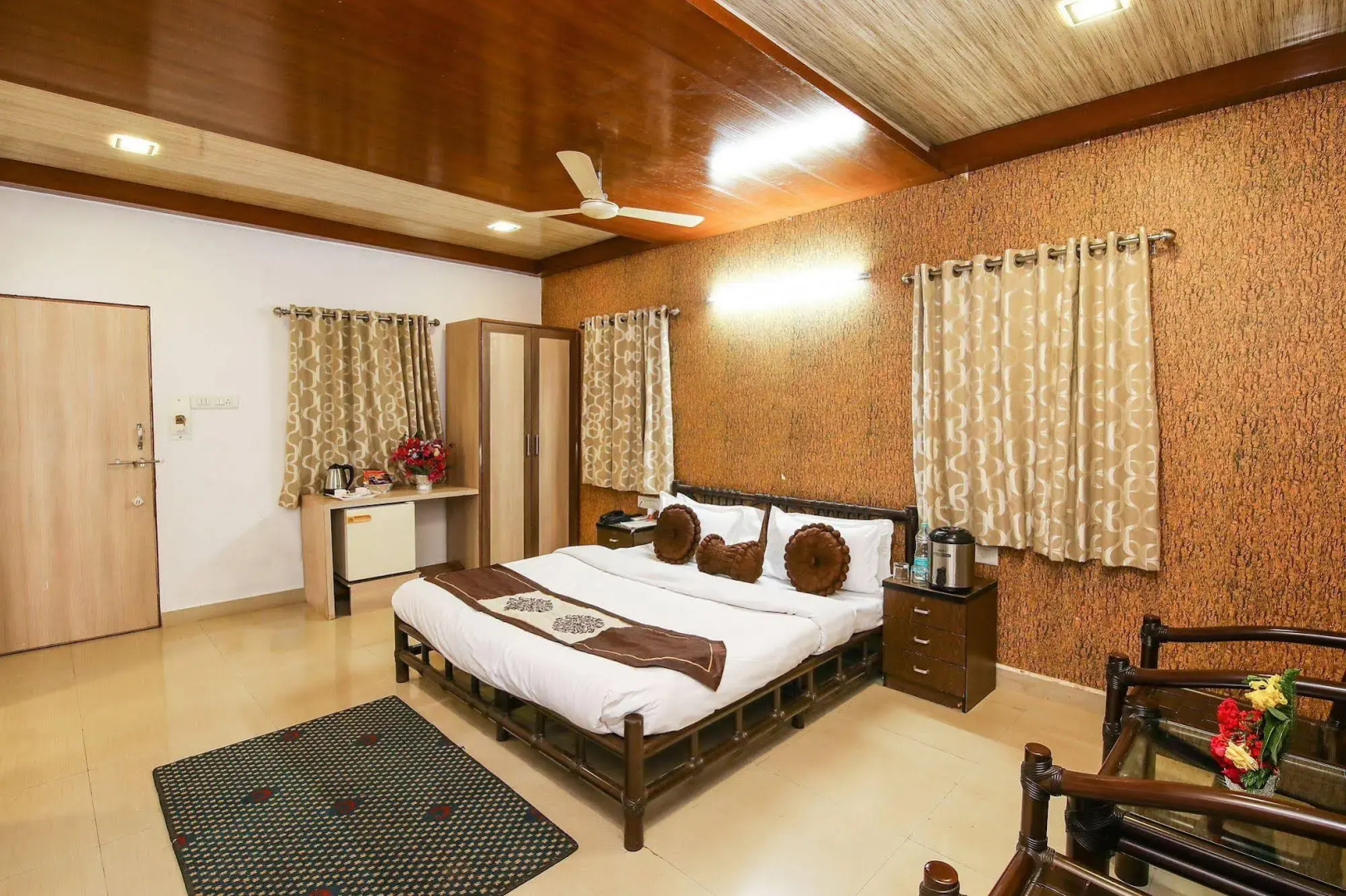 Saavaj Resort - Sasan Gir