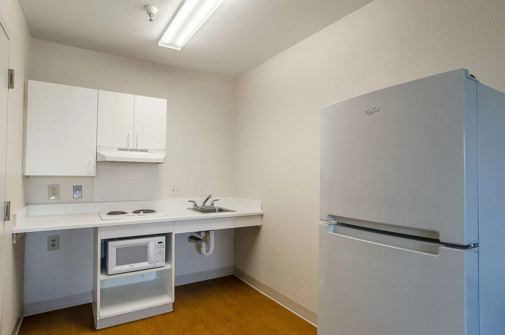 HomeTowne Studios By Red Roof Denver - Airport/ Aurora