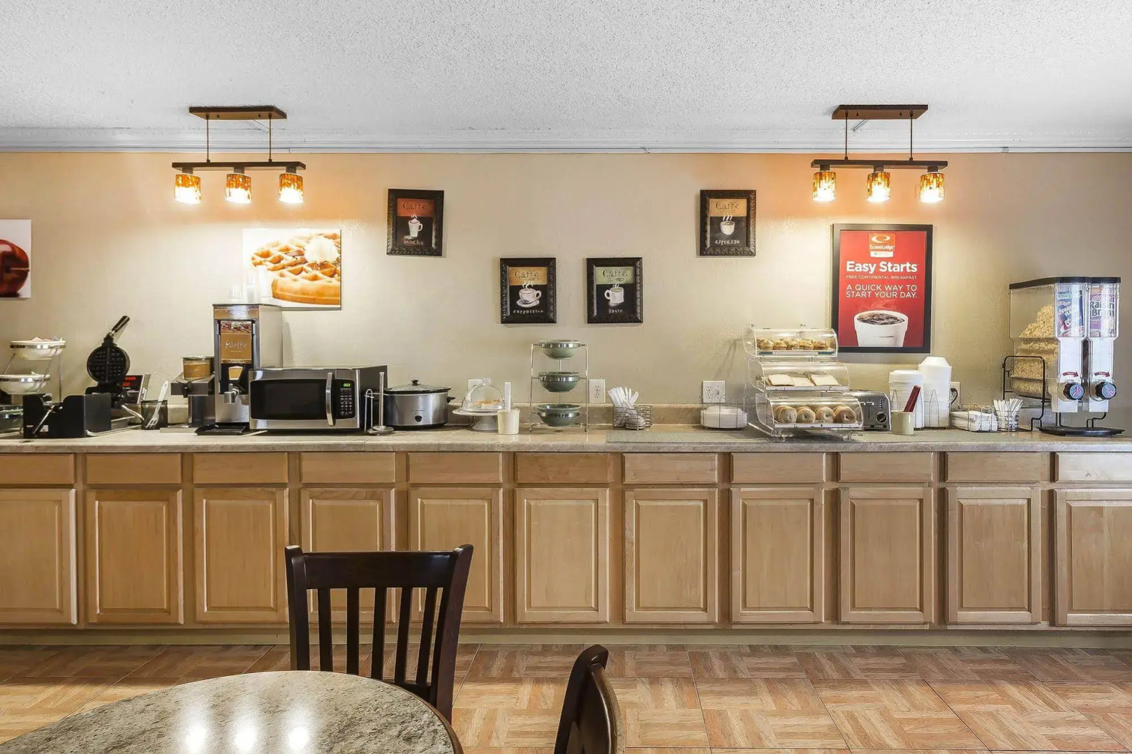 Travelodge by Wyndham North Charleston