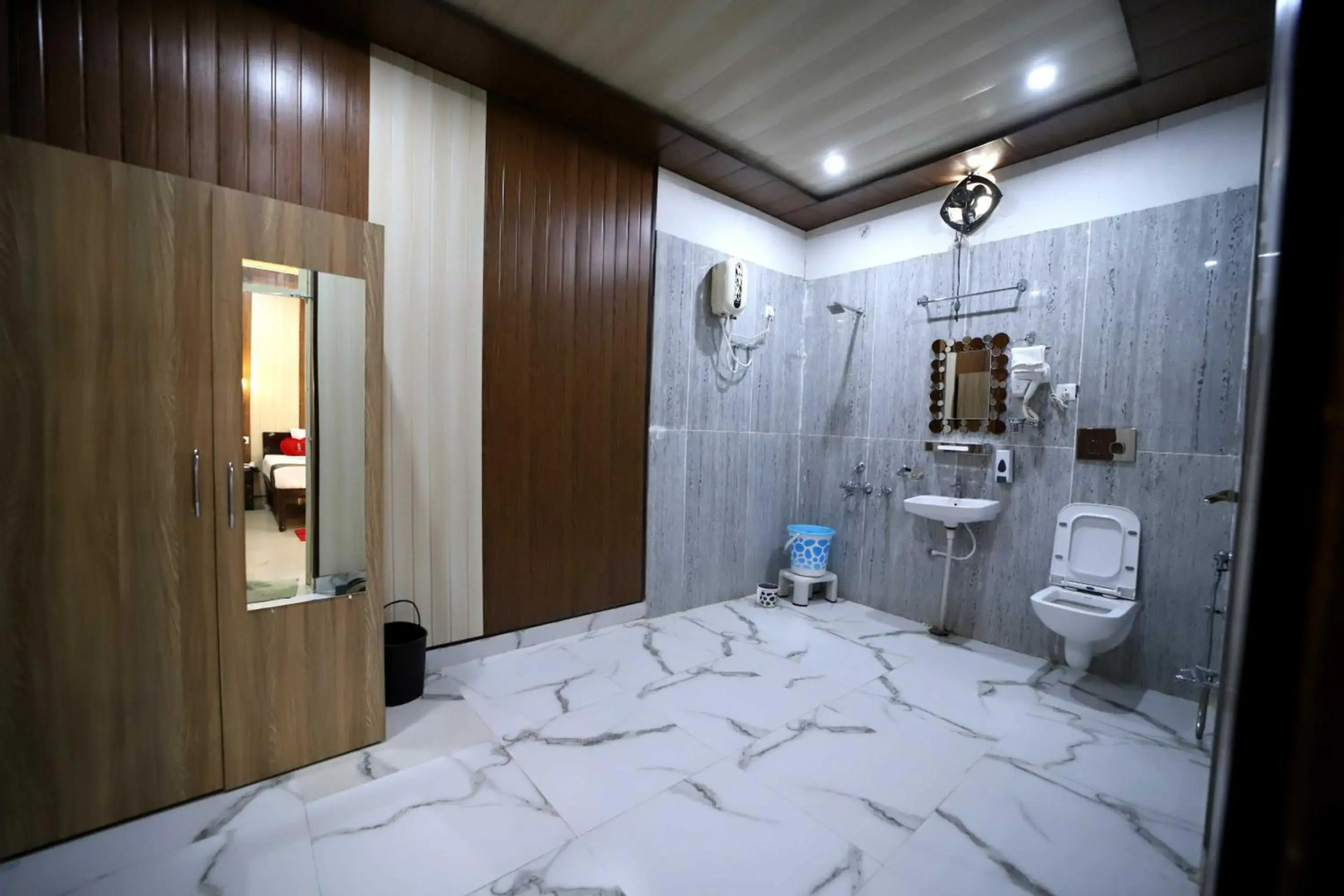 Bundeli Farm Resort Orchha