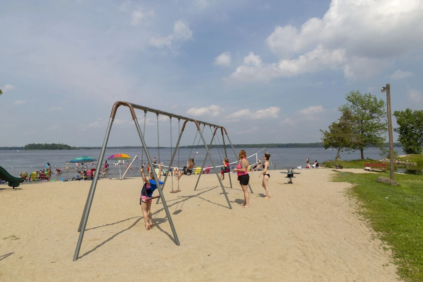 Great Blue Resorts - McCreary's Beach