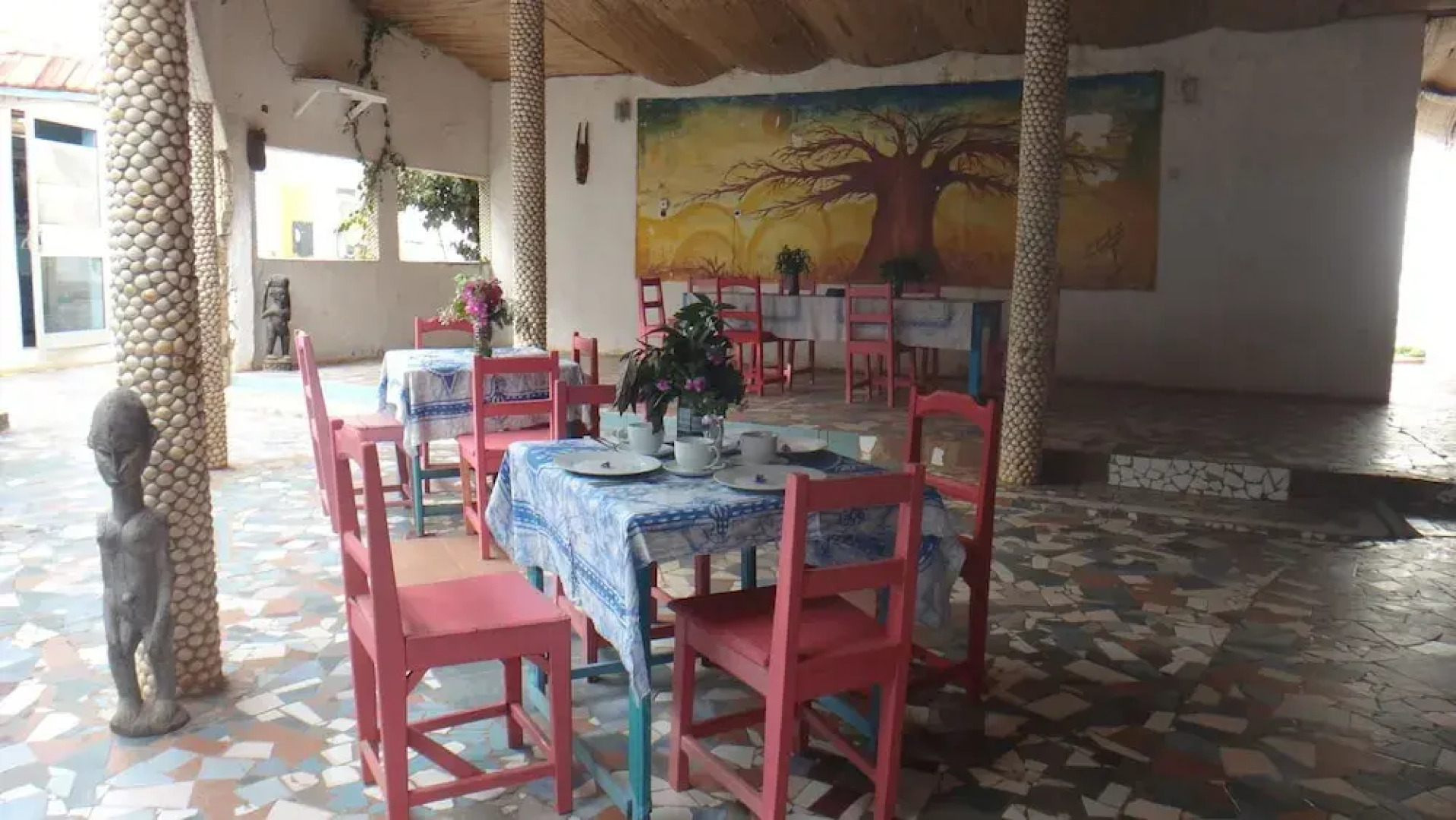 Hotel Mimosa - Hostel