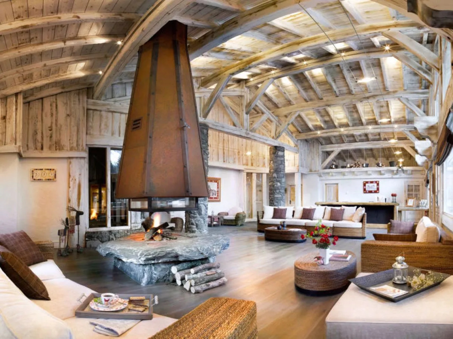 CGHRiÂ©s&Spa Hameau Pierre Blanche(LHU100)