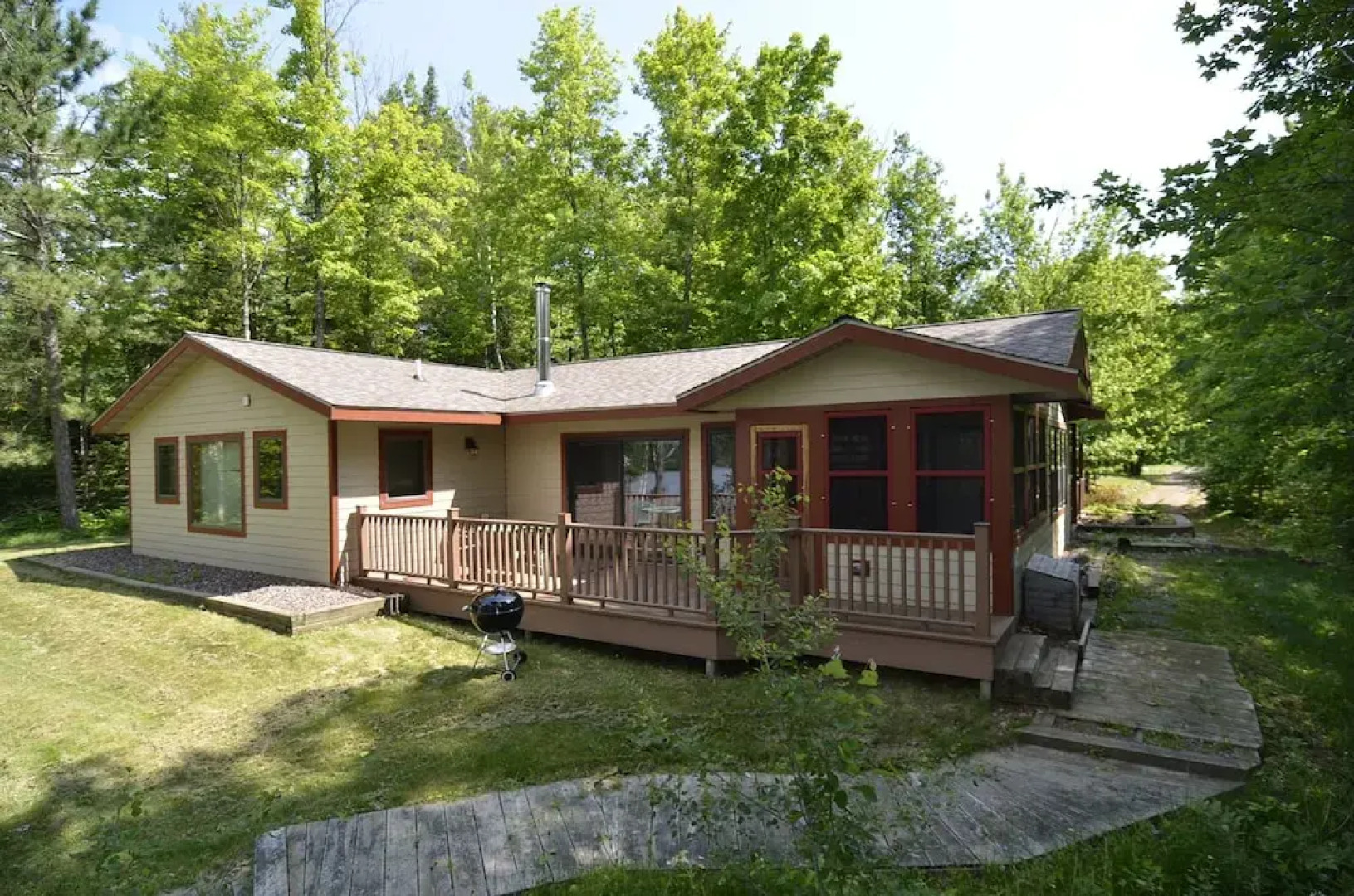 Sunset On The Bay 3 Bedroom Hotel Room by RedAwning