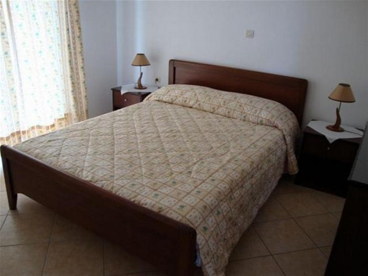 Marialice Apartments