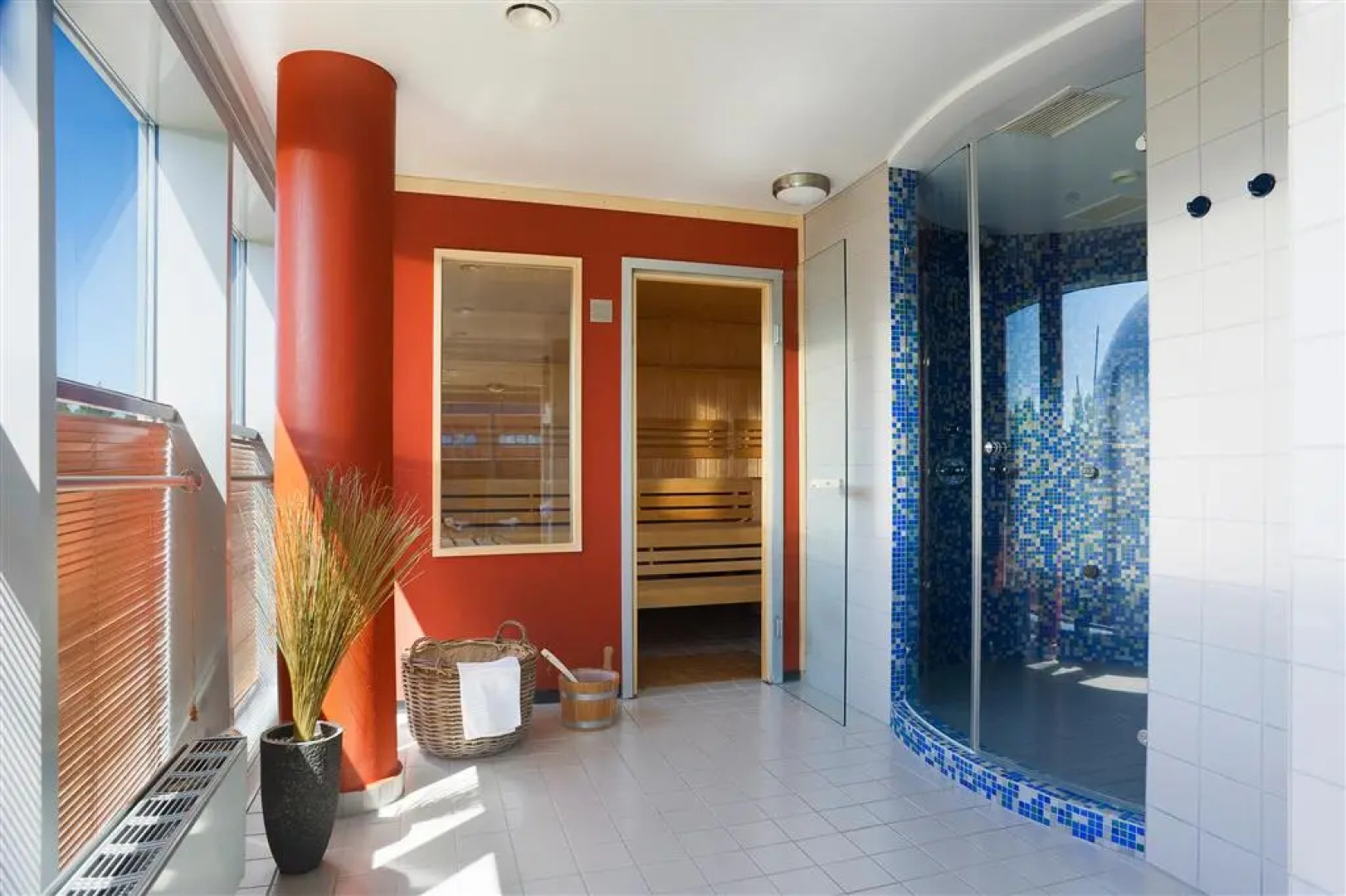 Atlantic Hotel Universum