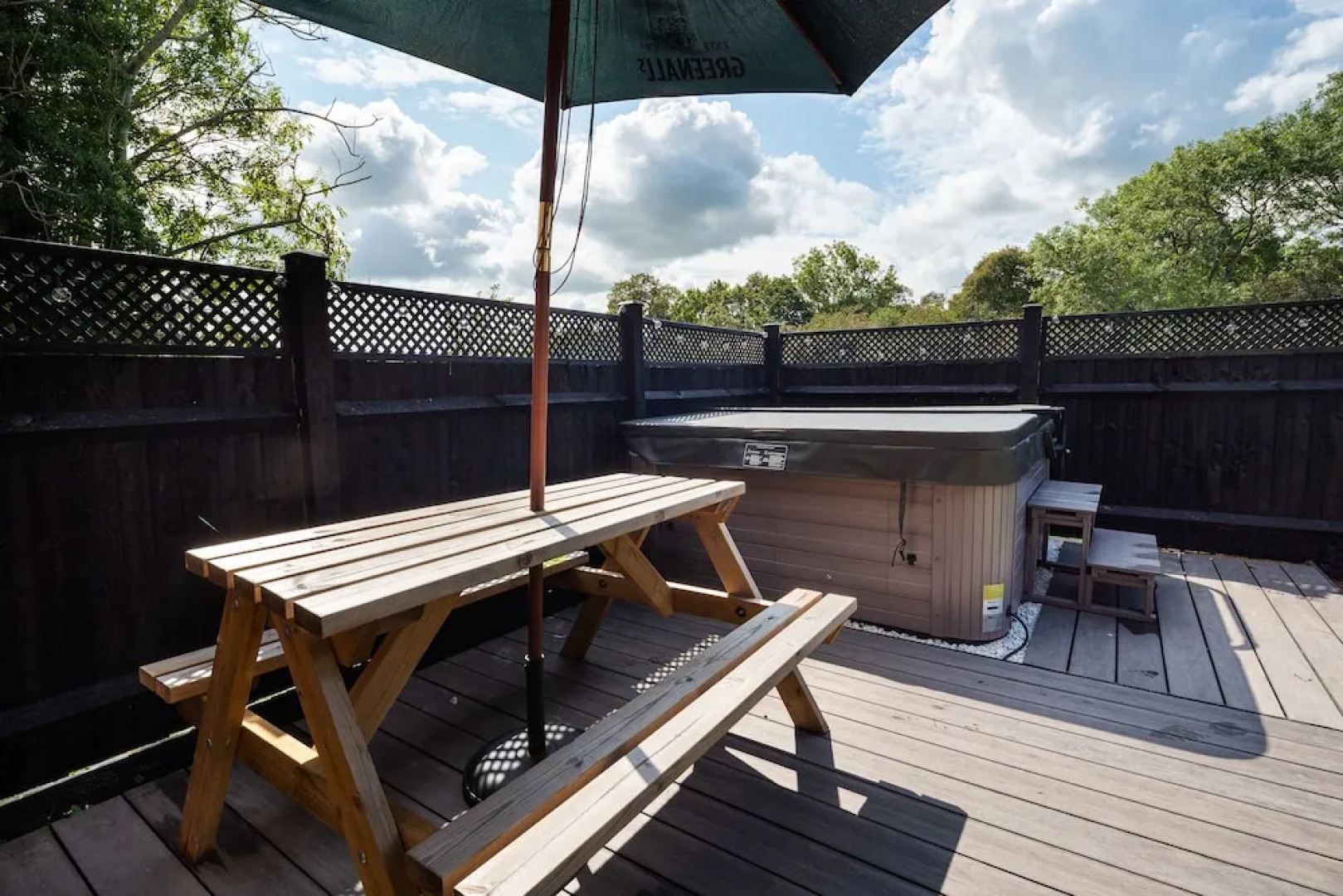 The Cottage at Gildridge Private Hot tub