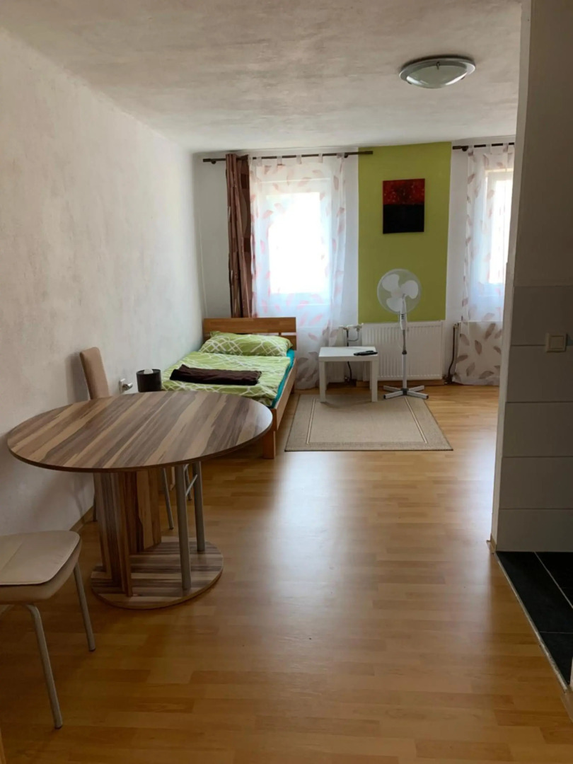 Privat Zimmer KF
