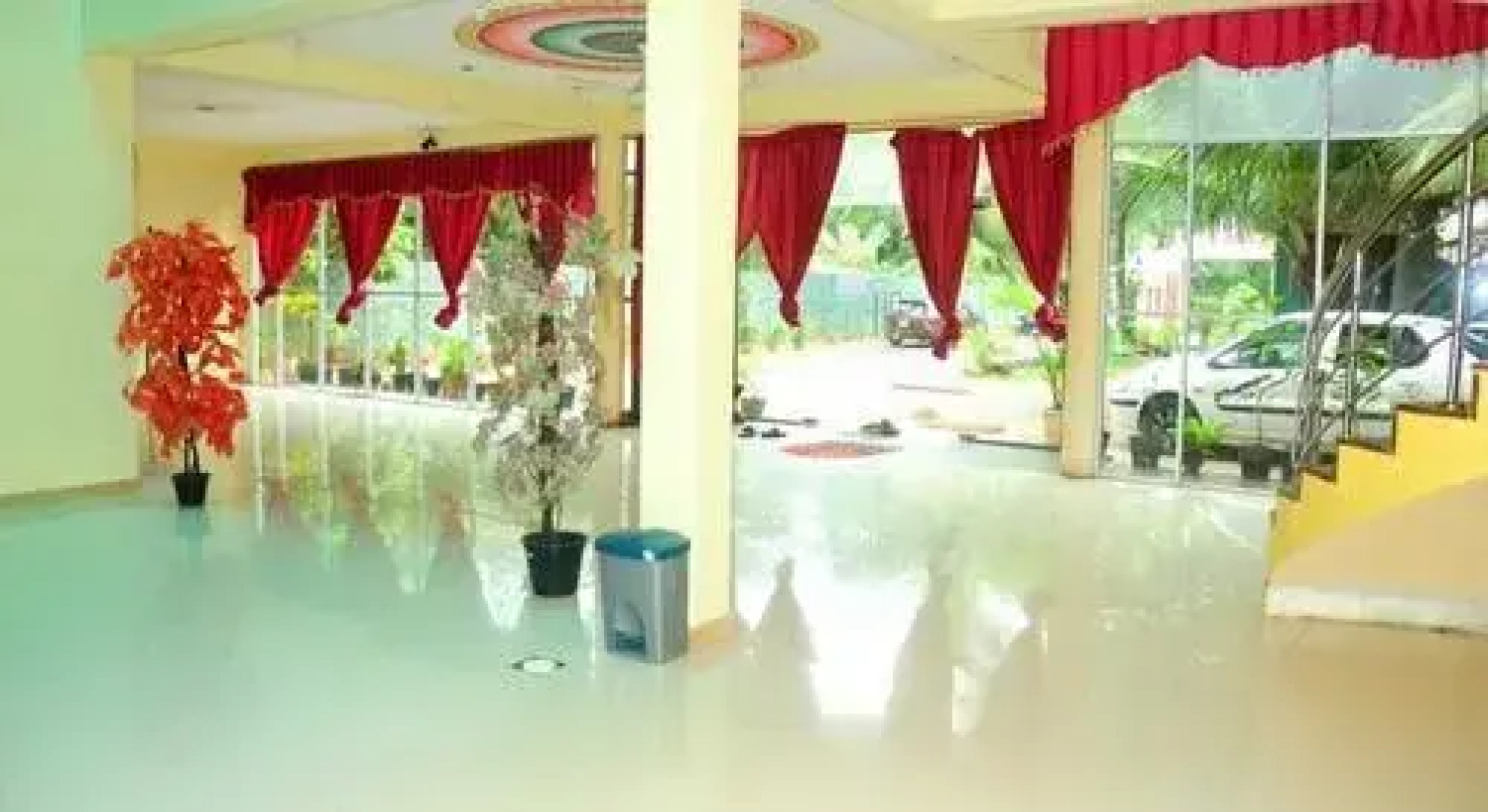 Thampa Tourist Hotel in Vavuniya