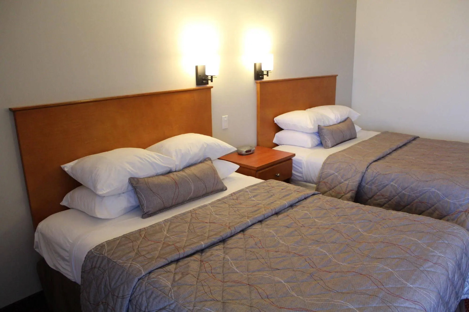 Maverick Motor Inn and Waterslide