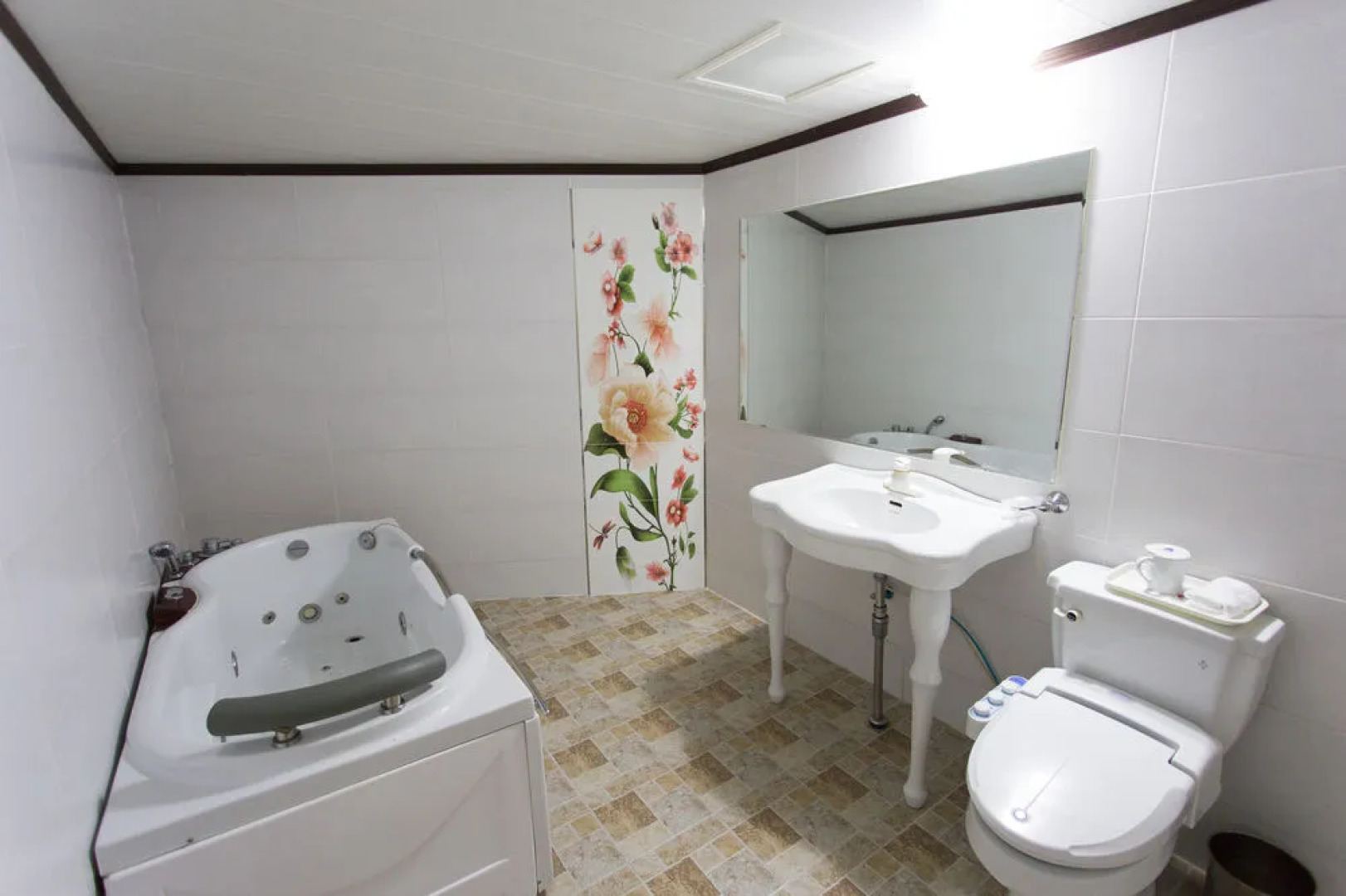 Jeonju Hansung Tourist Hotel