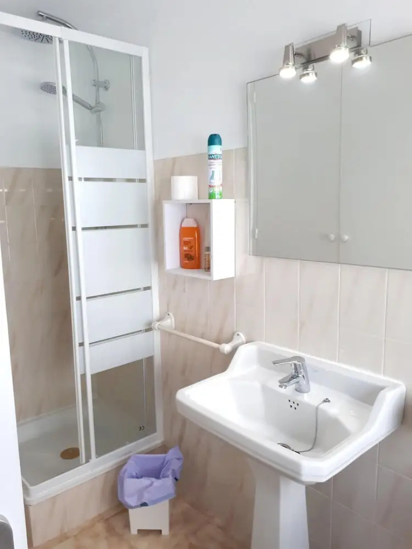 House With one Bedroom in Alcanar, With Enclosed Garden and Wifi Near the Beach