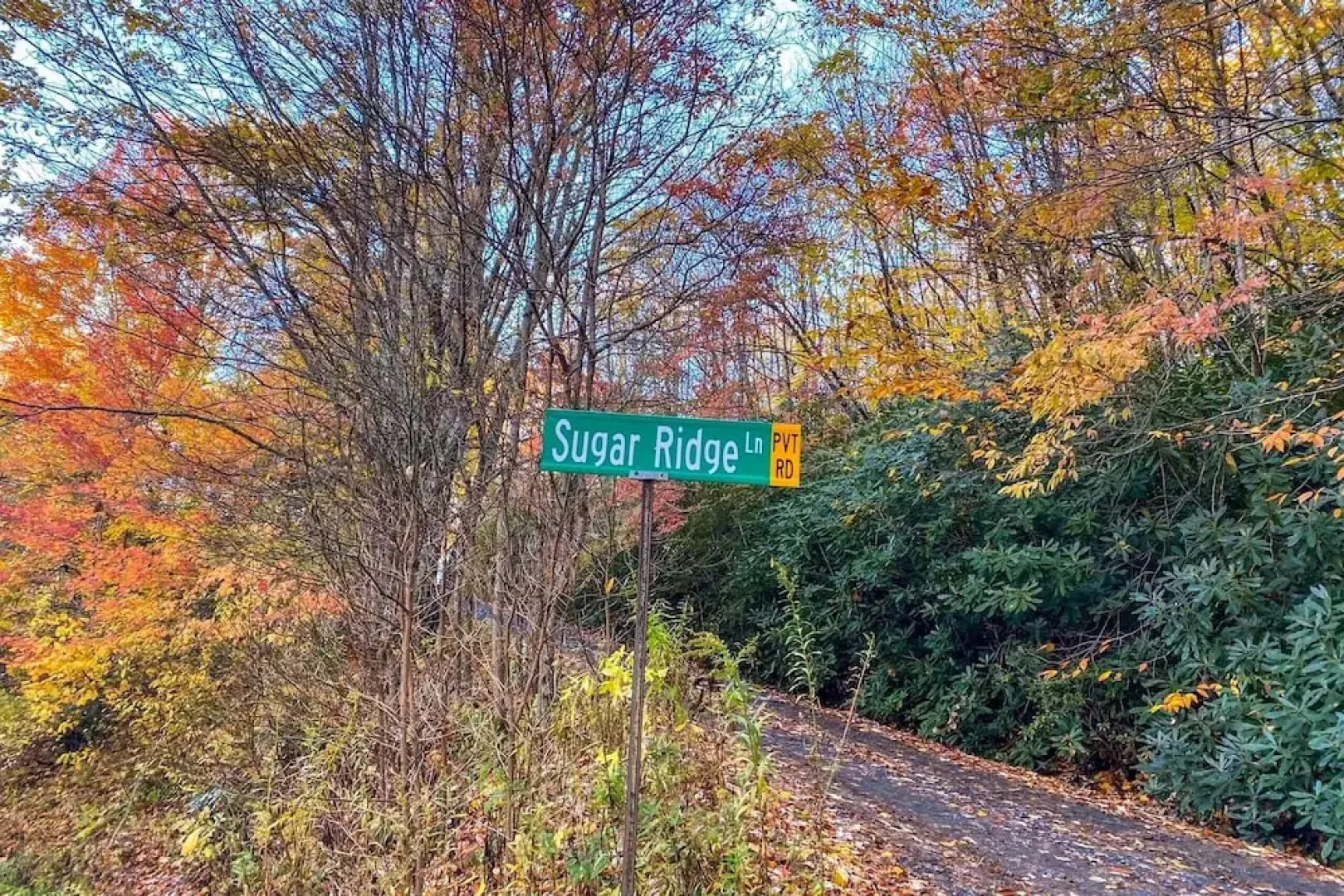 Near Ski Areas: Mtn-view Banner Elk Cabin