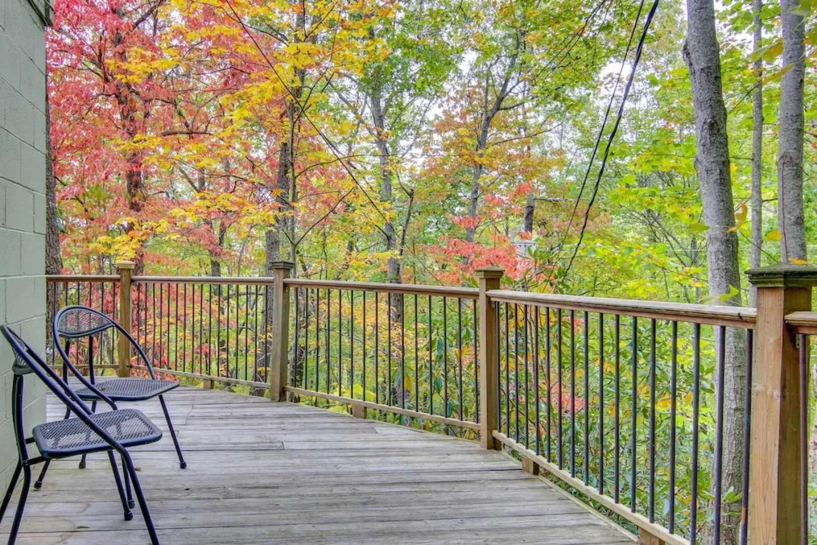 Black Mountain Cabin Apartment ~ 2 Mi to Downtown!