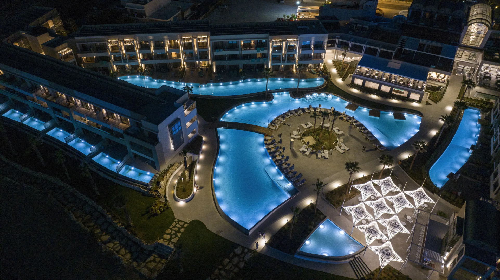 Amira Luxury Resort & Spa