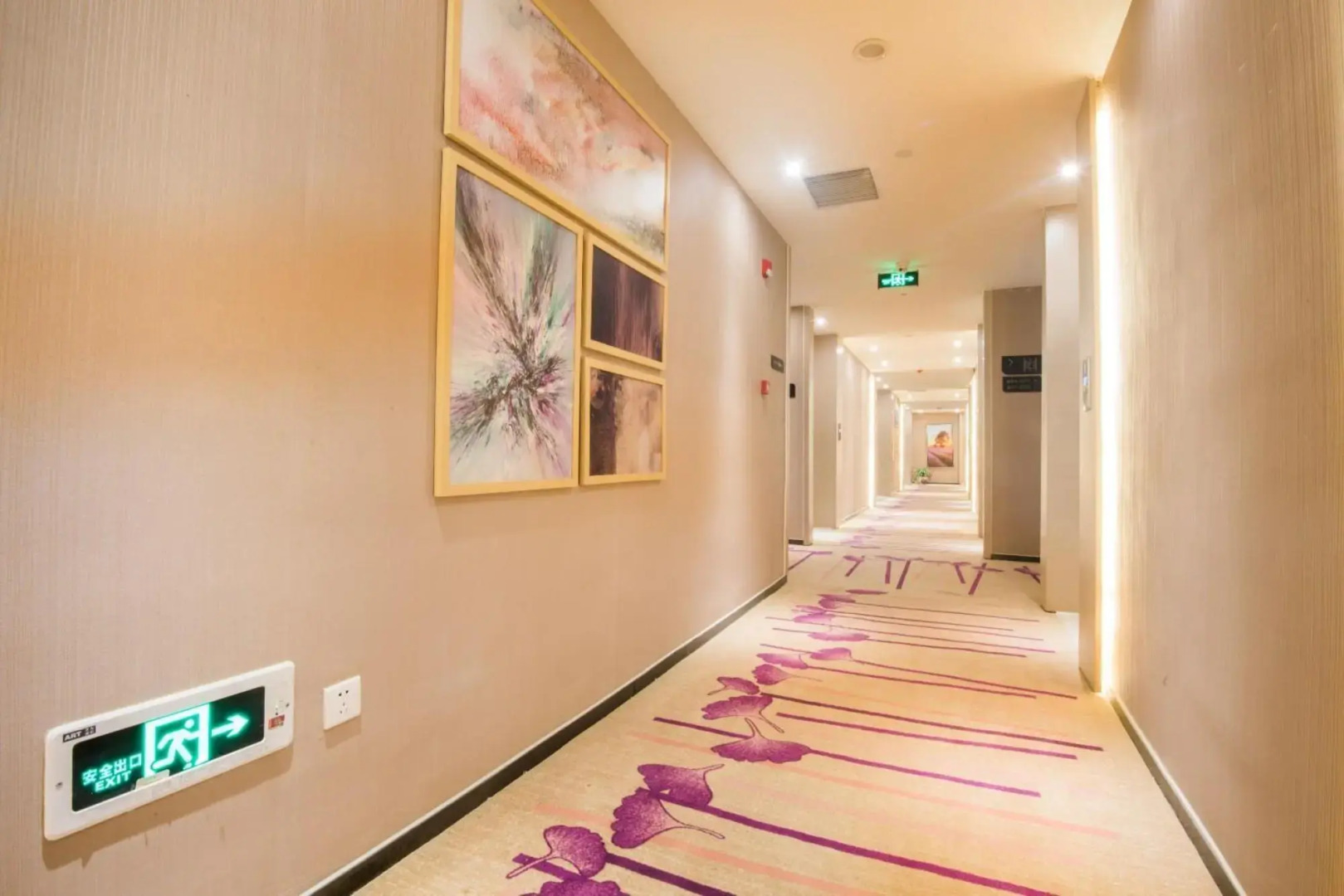 Lavande Hotels Liupanshui Ancient Town