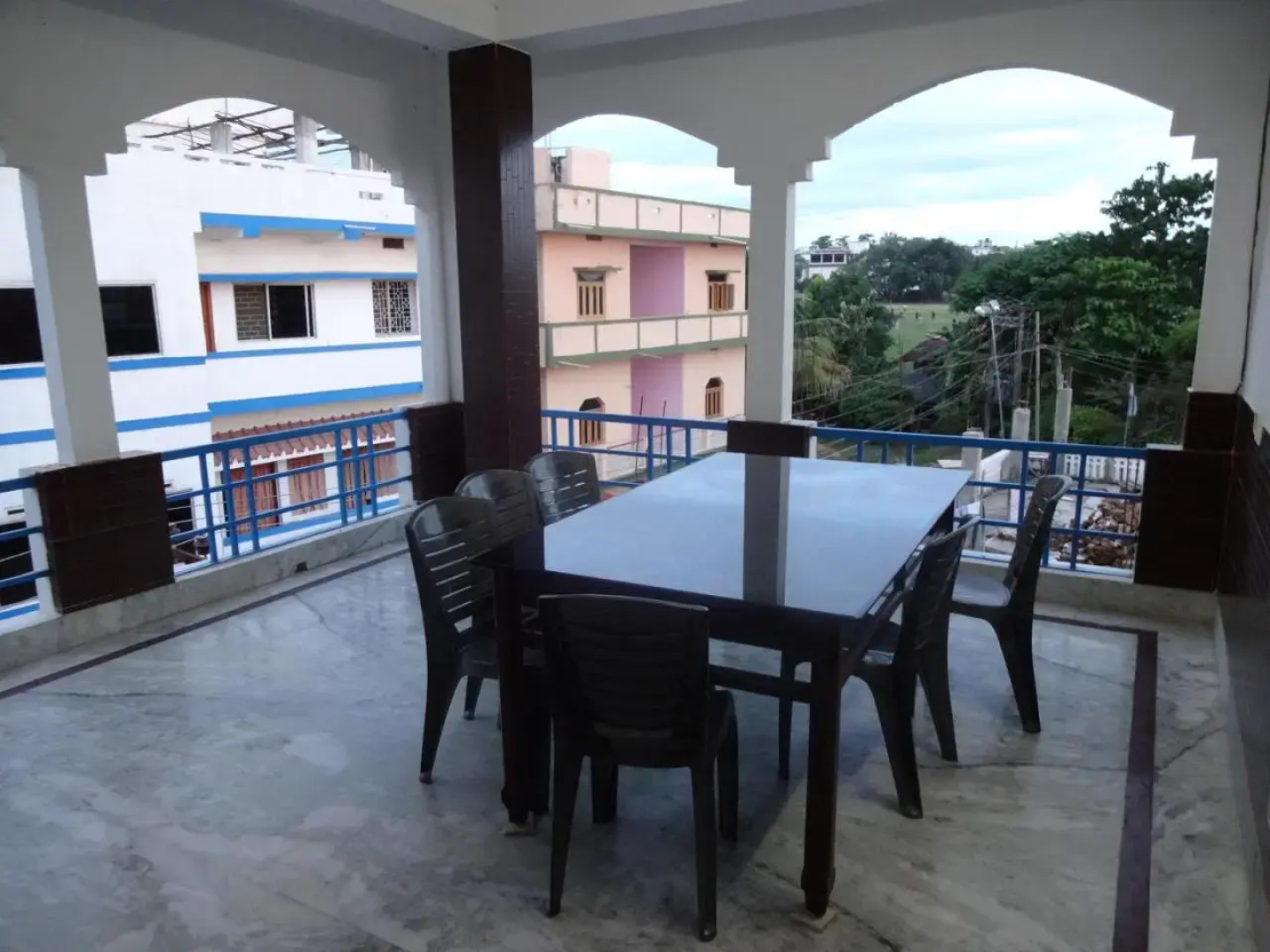 Harsh & Yash Guest House