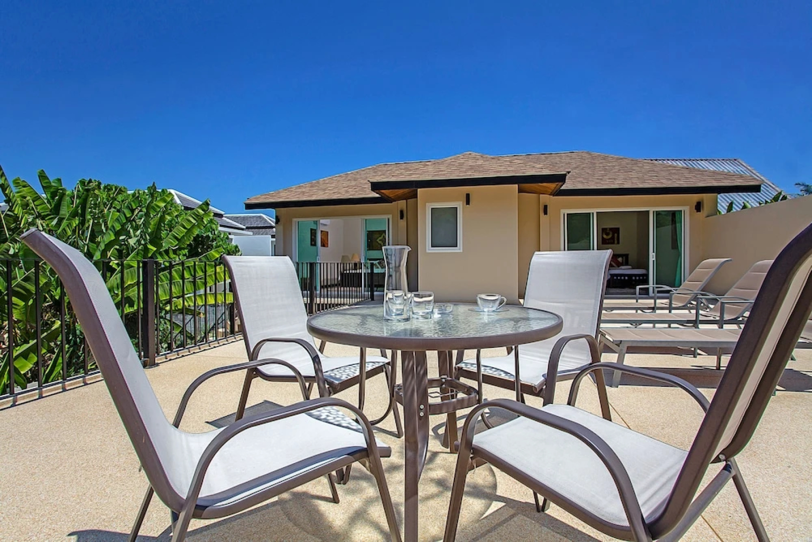 Rawayana Pool Villa