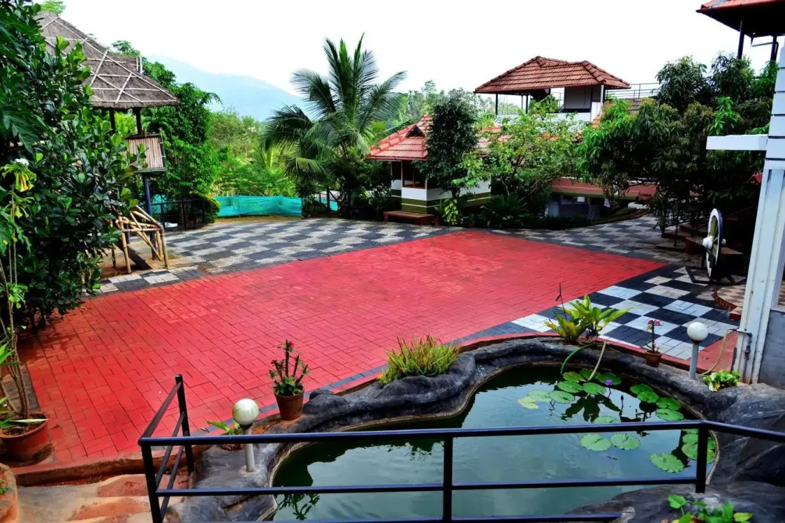 Olives Resort