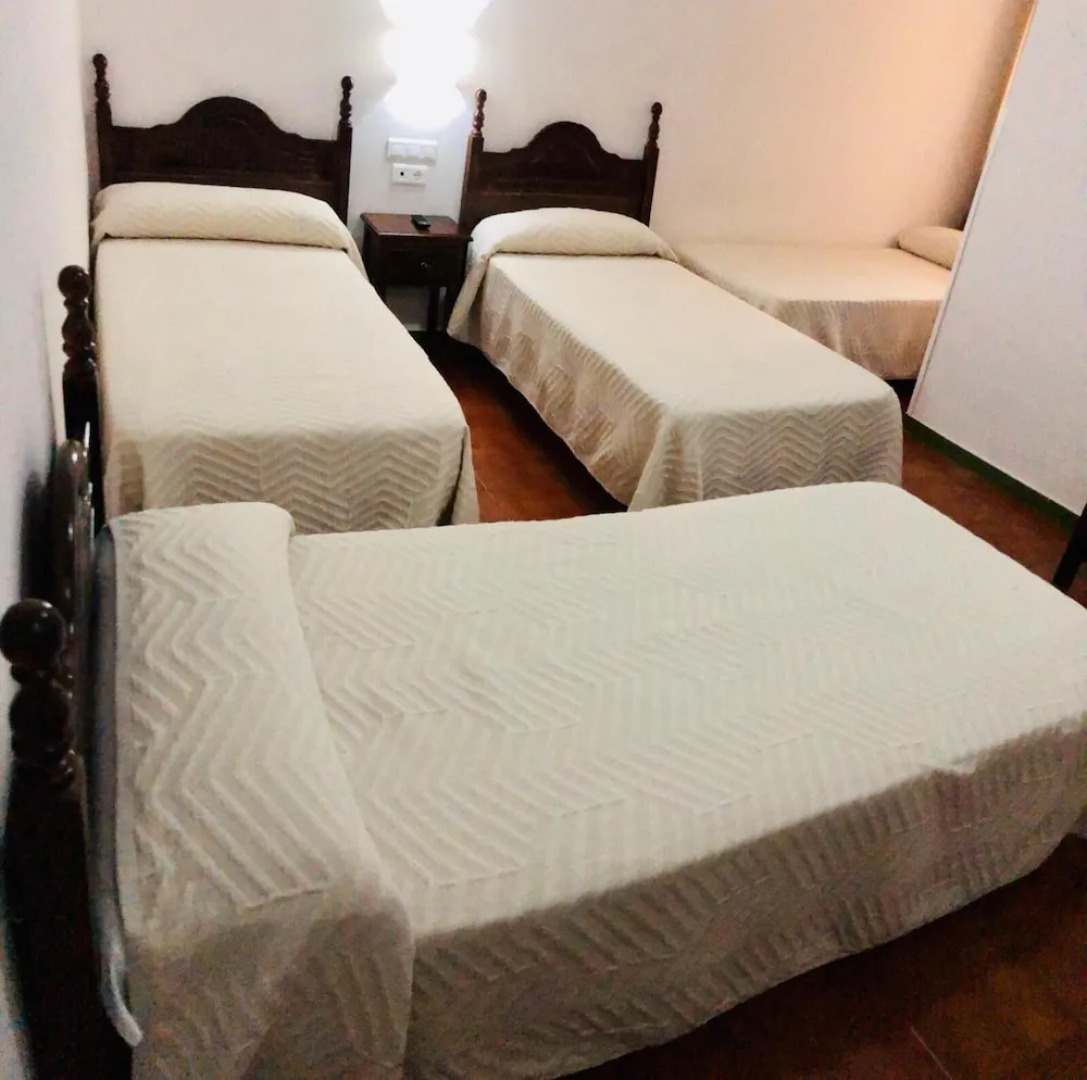 Hotel Restaurante La Yedra