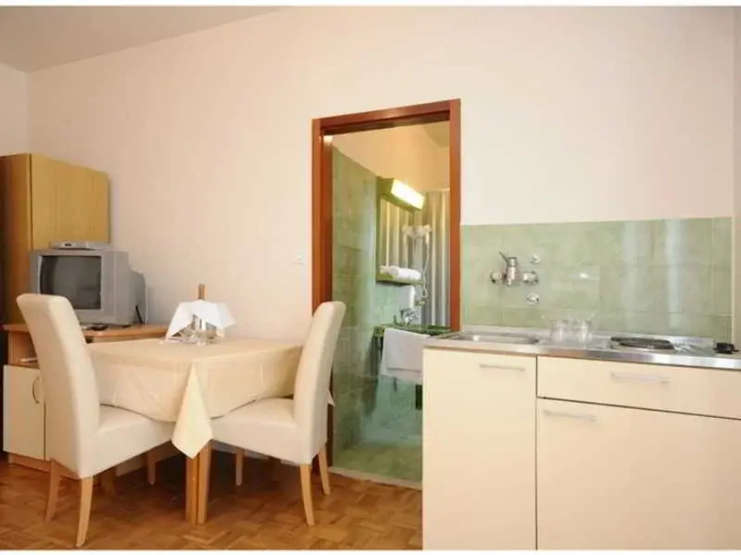 Rooms & Restaurant Matanovi Dvori