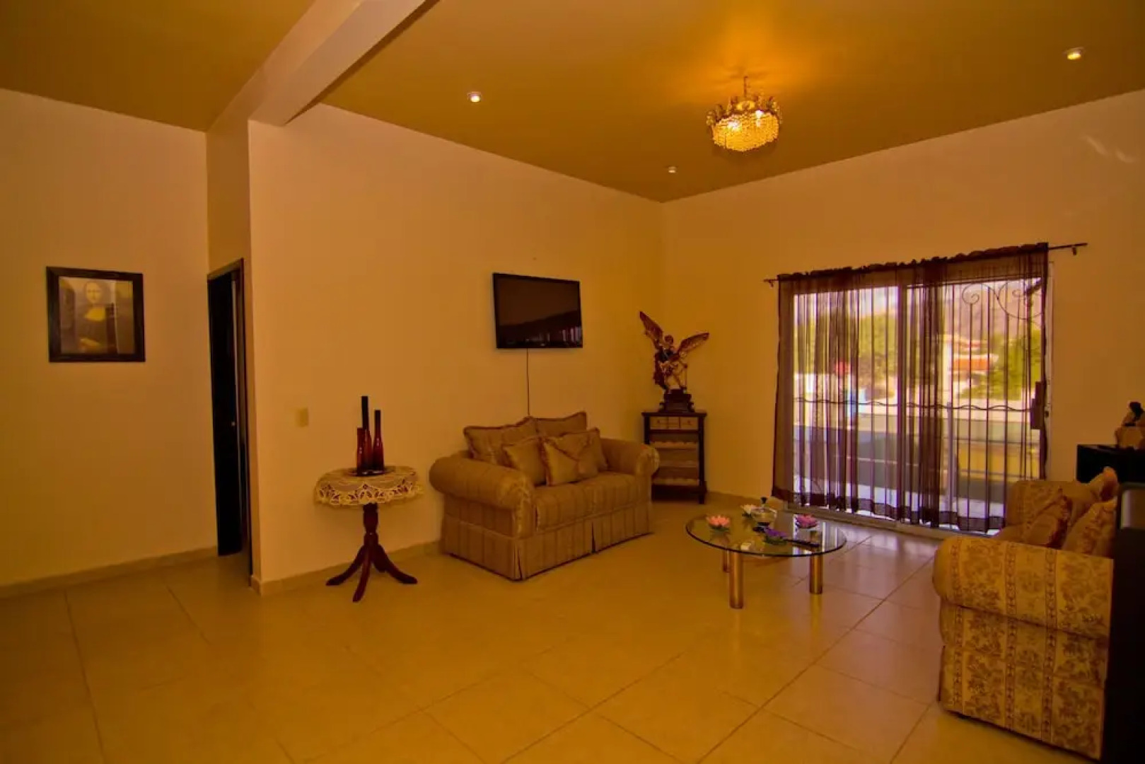 Sexta Seccion 117 3 BR by Casago