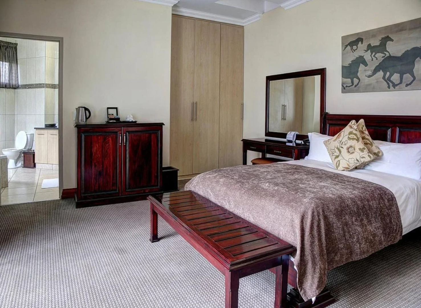 The Links Corporate Guest House