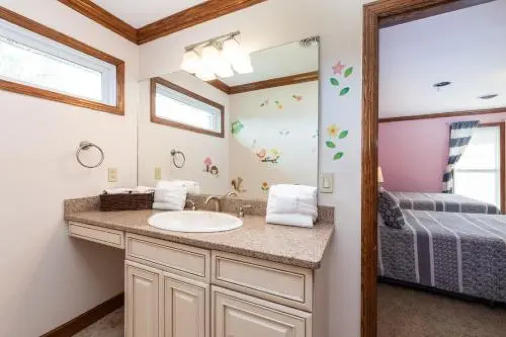 The Brooklyn Estate and Cottage