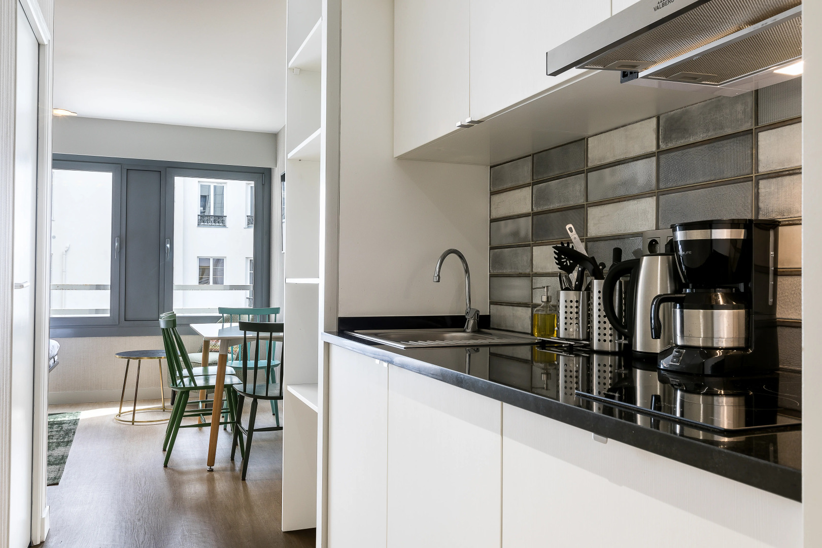 CADET Residence by Collection VESPER