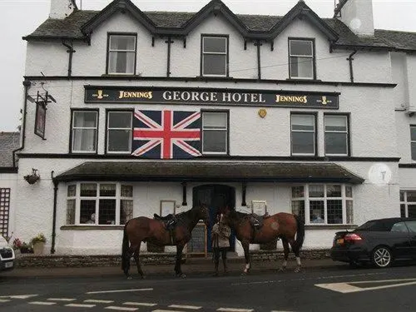 The George Hotel