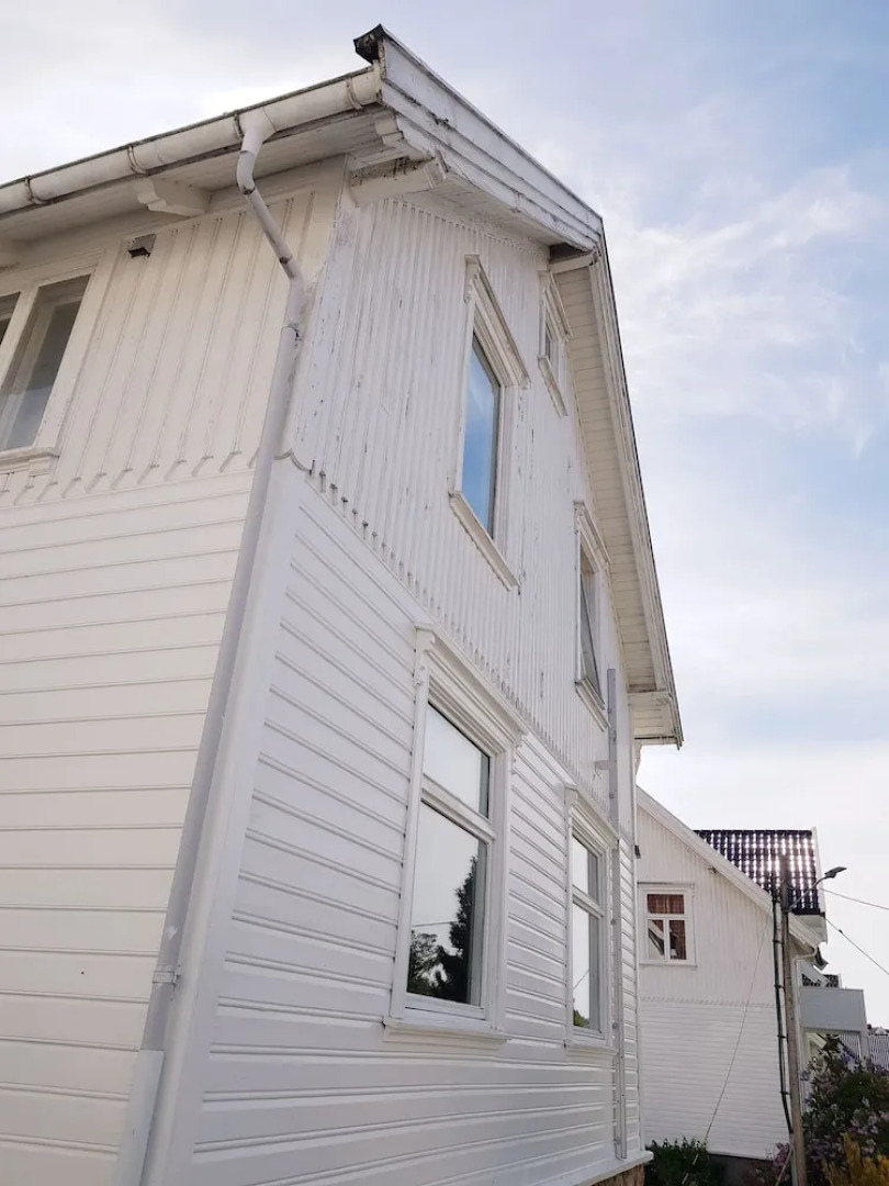 StayPlus Large Holiday Home for Families