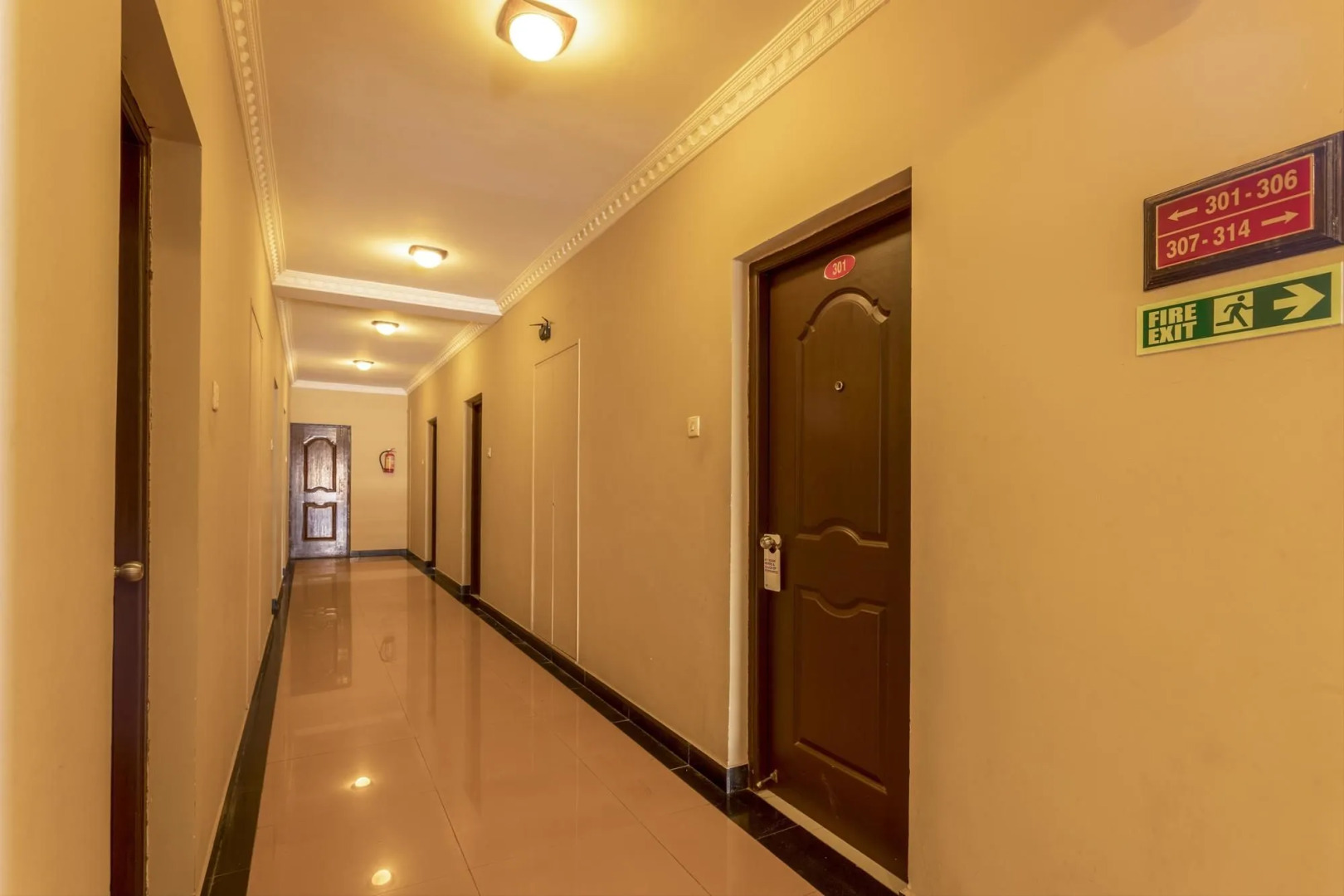 Rendezvous Beach Resort