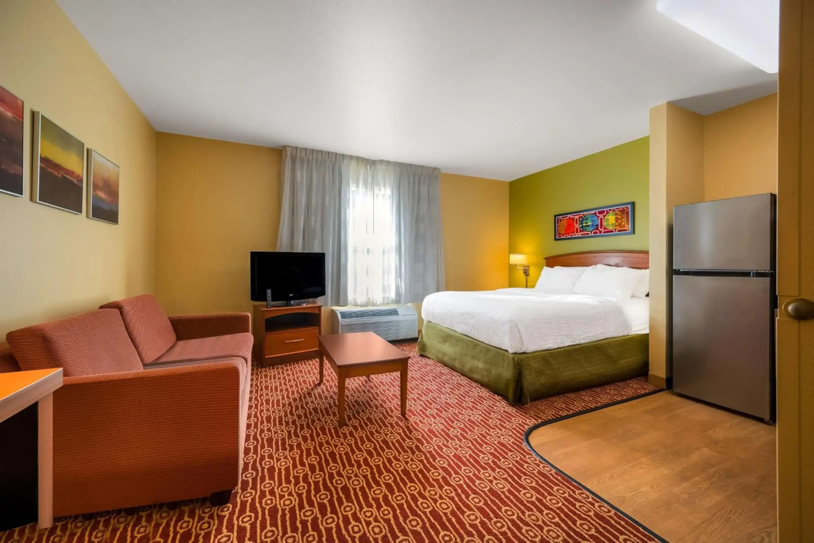 Sonesta Simply Suites Detroit Novi