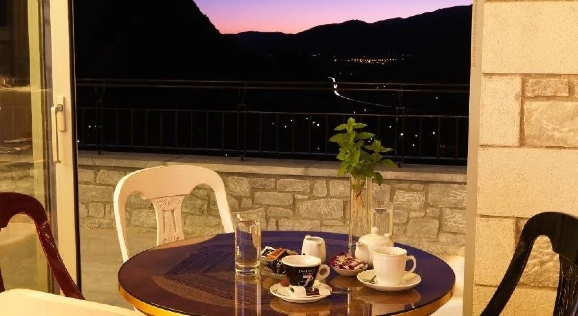 Hondos Classic Hotel & Spa