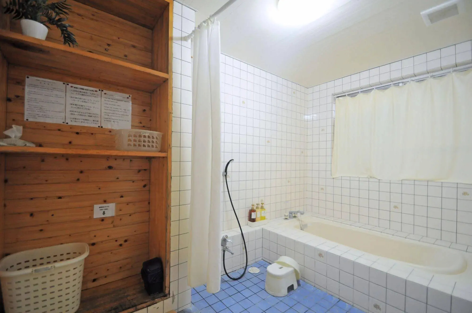 Hibiscus Inn Nakijin