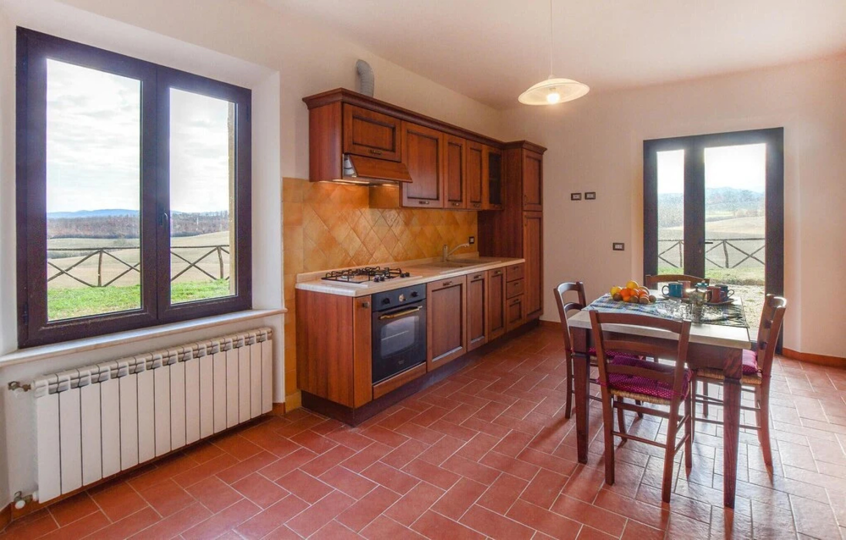 Beautiful Home in Chiusdino With Wifi and 5 Bedrooms