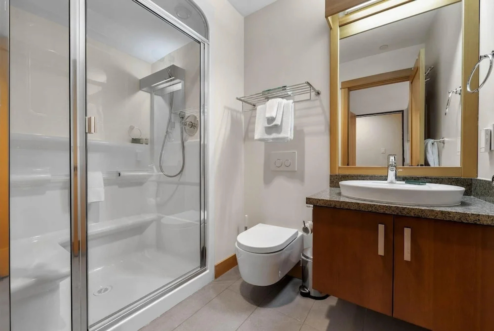 Kookaburra Lodge #302 By Bear Country