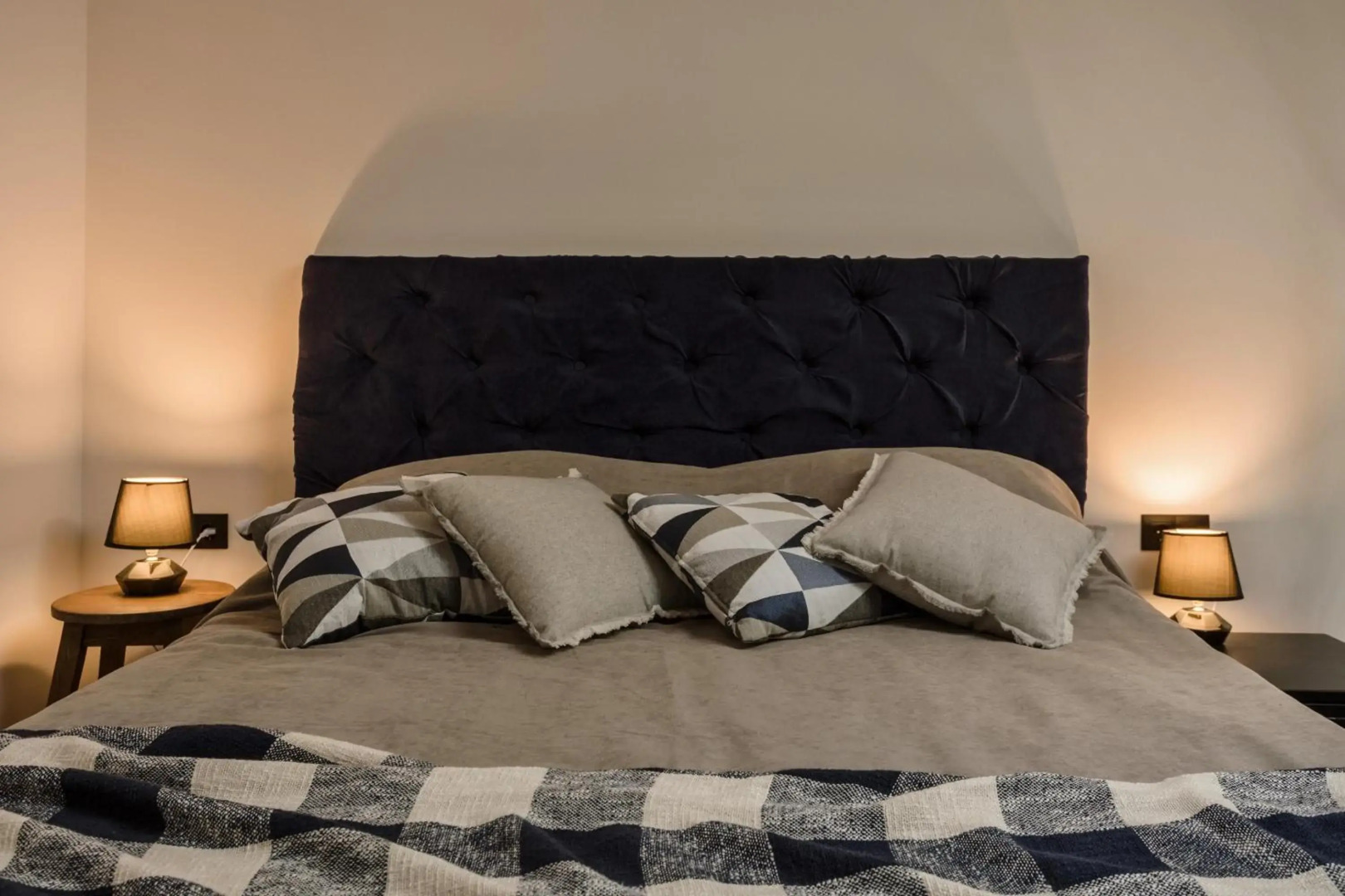 Two level apartment for 5