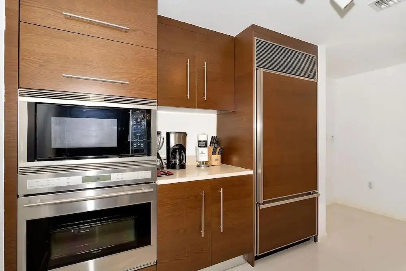 Icon Residences By Sunnyside Hotel and Resorts