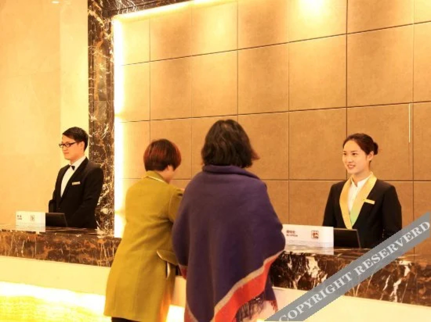 Wangwushan Hotel (Xinyao City Plaza Branch of Jiyuan Railway Station)