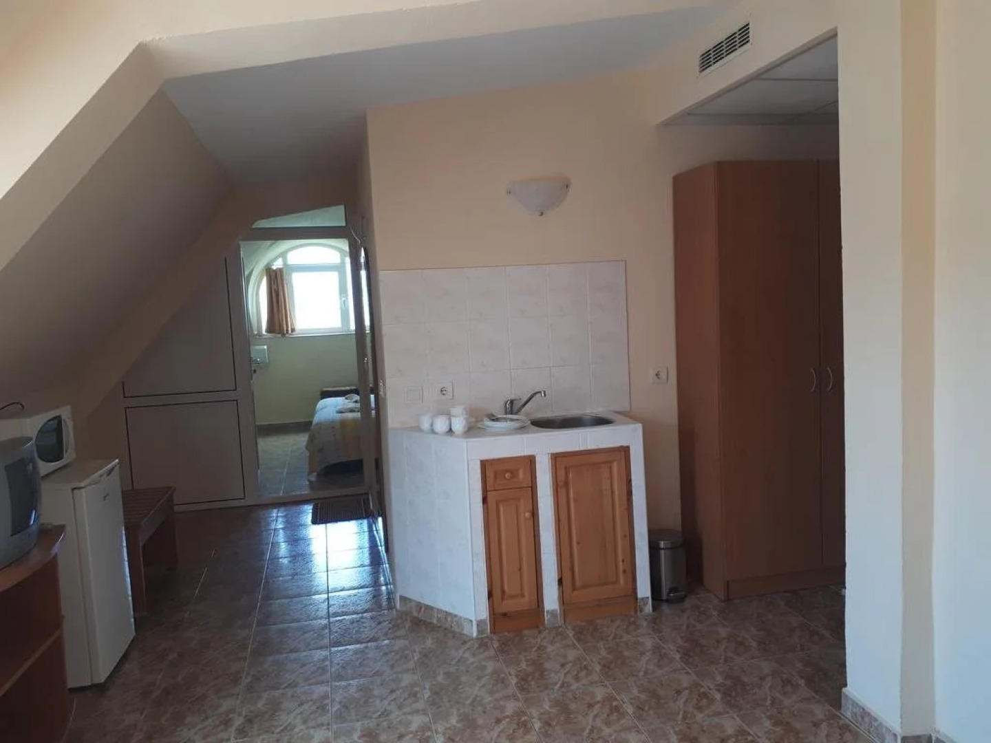 Maria Palace Complex