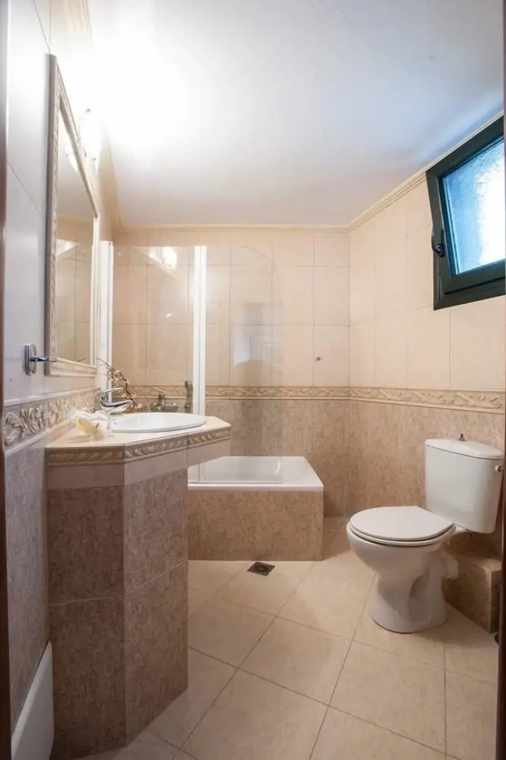 Lithoessa Luxury Apartments