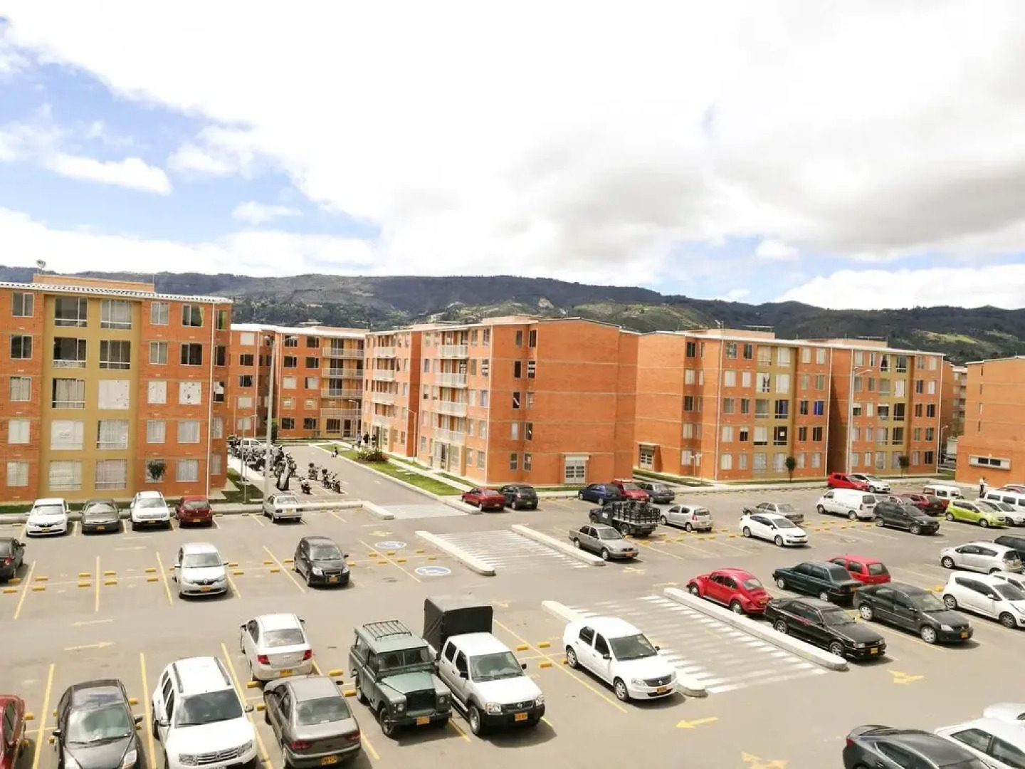 Apartment In Bogotas Savannah With Parking and Wifi Up to 6 in Tocancipa