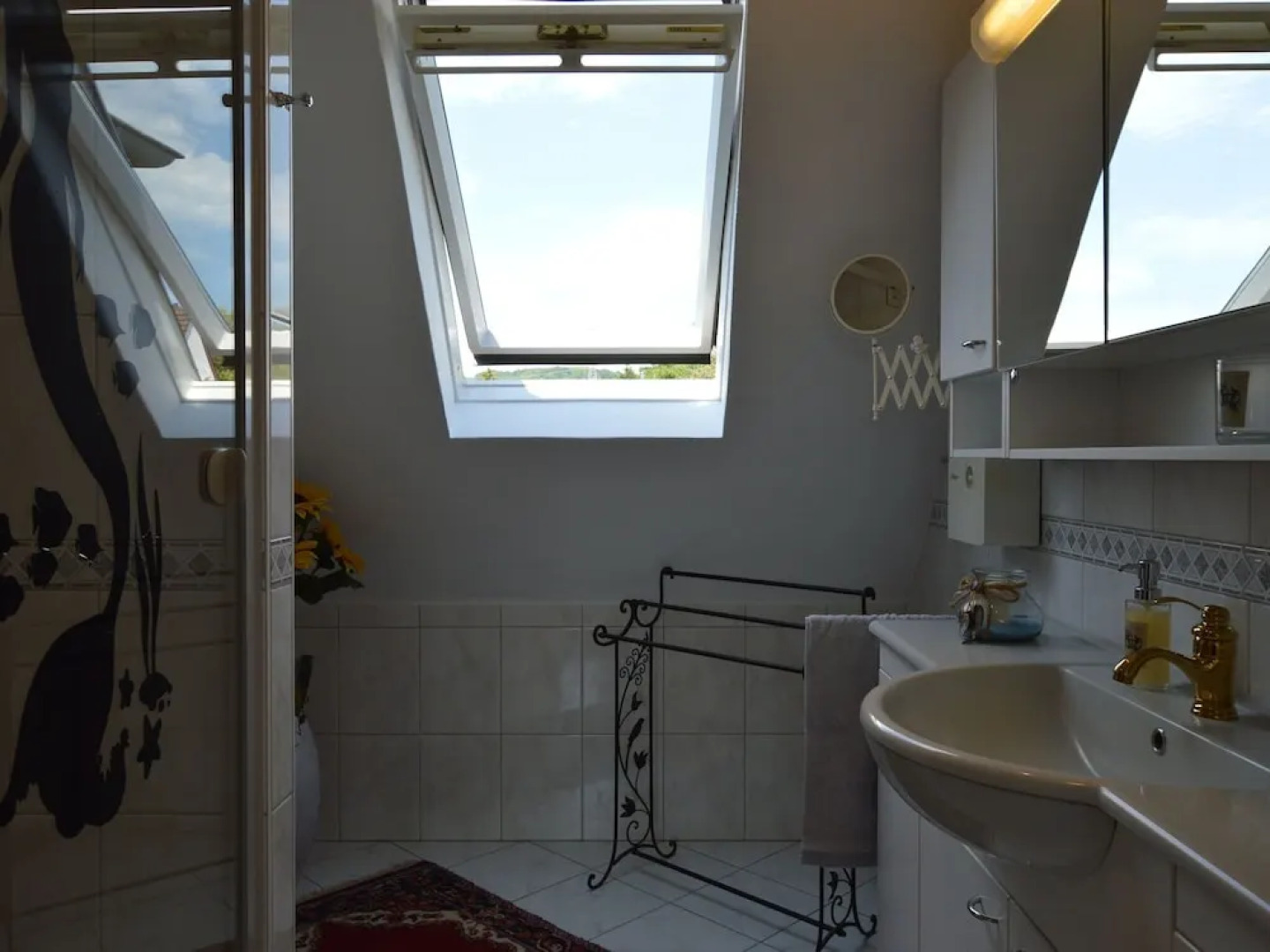 Elegant Apartment in Urbar With Garden, Garage and Parking