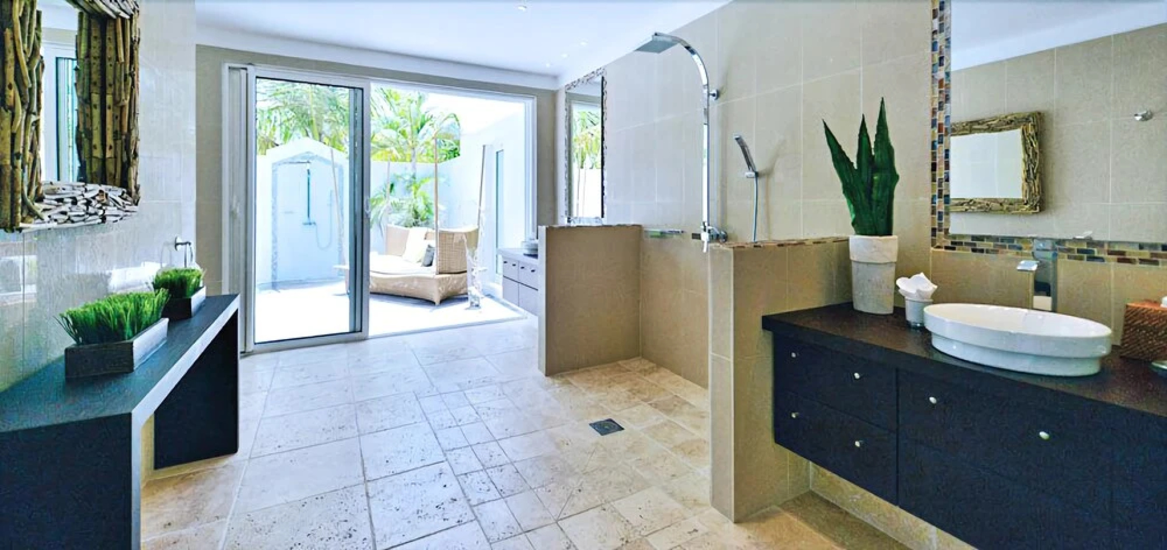 Villa Ambiance