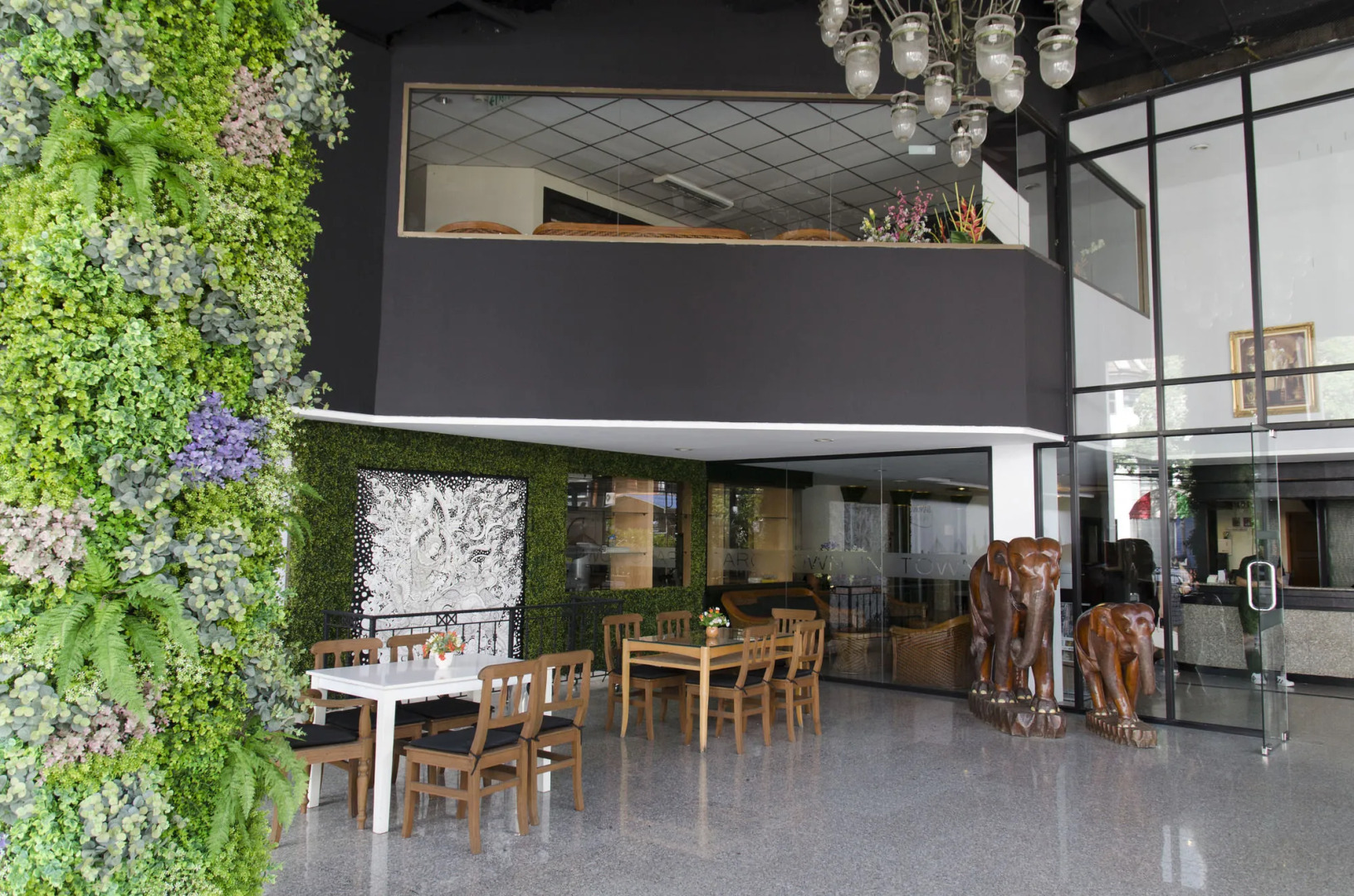 Town In Town Garden Resort