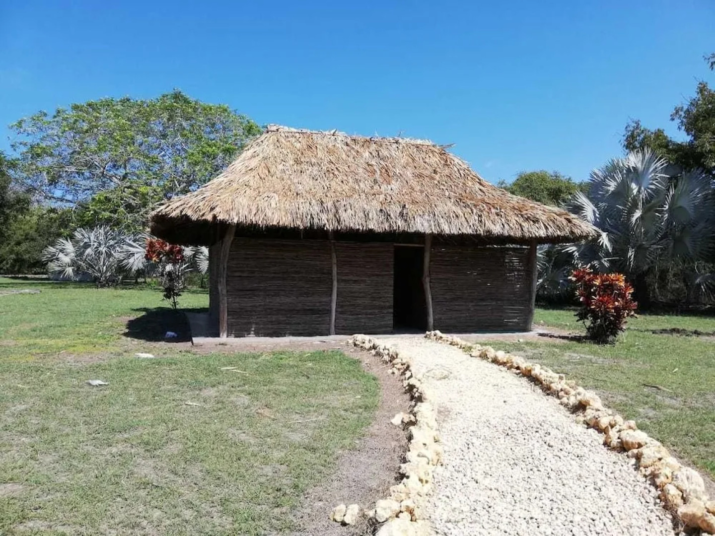 Urantia Planet Hostel